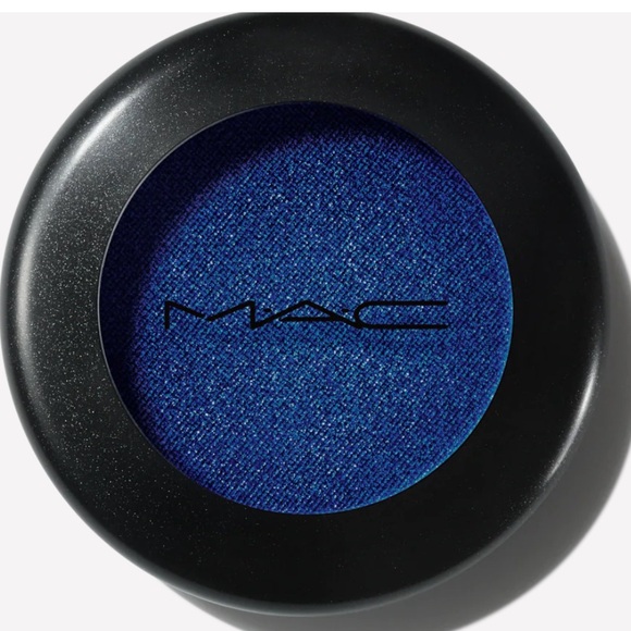 ** 1 LEFT**  ๐๐ IN THE SHADOWS FROST a MAC EYE SHADOW. RETAIL $25. **NEW. - Picture 9 of 10
